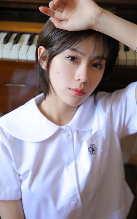 曼联两人本月仍可能离队！曝不买中场原因，强留新帝星有特别计划